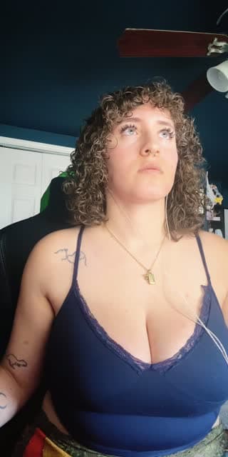 TikTok live: Shake for more then 50 coins by @rajzoreo