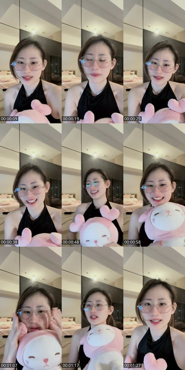 TikTok live: iseng bentaran by @aelshalomita_
