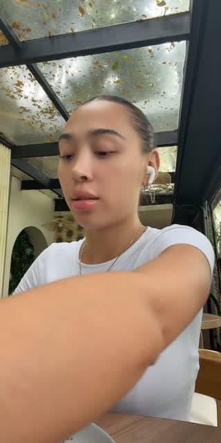 TikTok live: 💕🤏🏼 by @_maarriixx