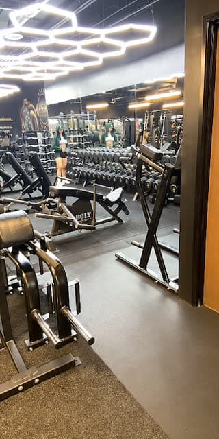 TikTok live: Gym with me🫶🏼 by @adriianaaa_a