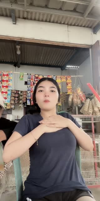 @secc.diana05 TikTok live stream