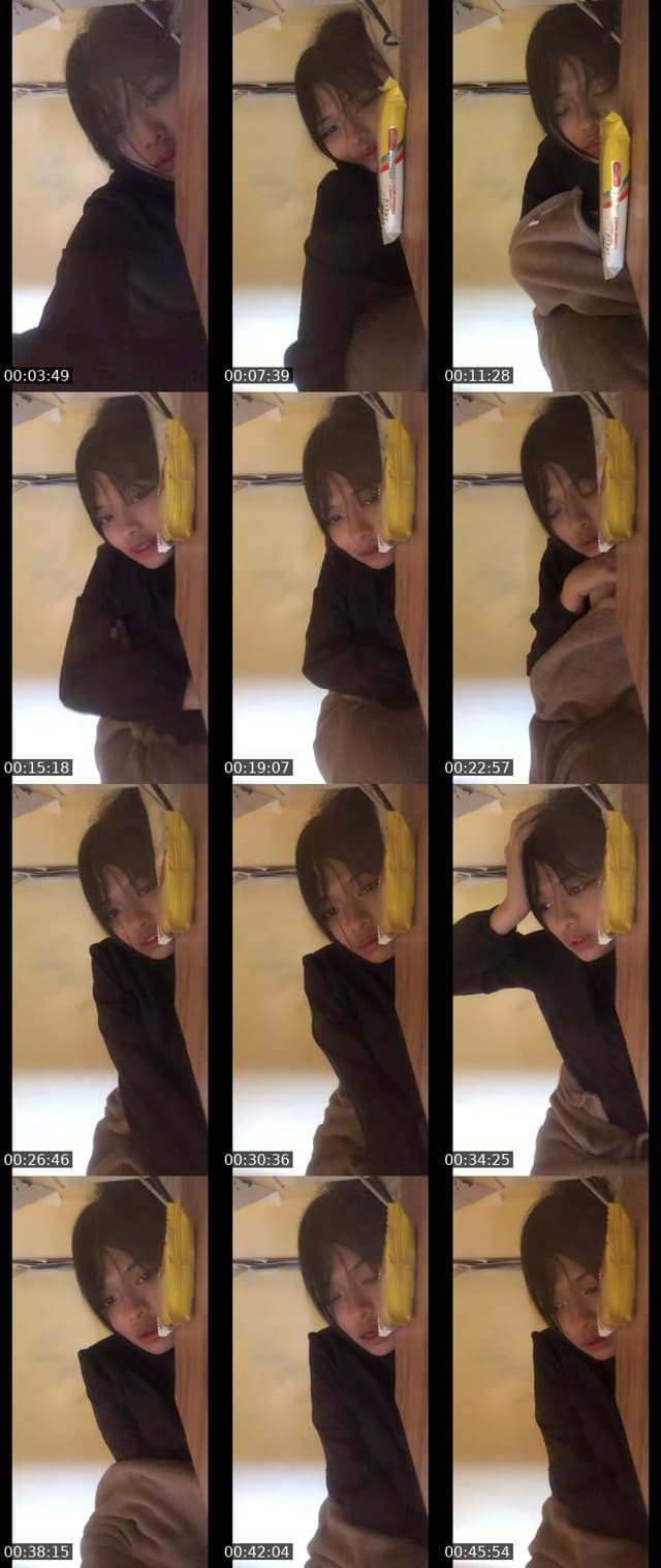 TikTok live: i love ramen by @fiancii