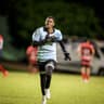 @021moises_m12