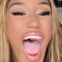 @kimglitchyy