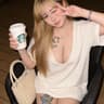 @laura082297