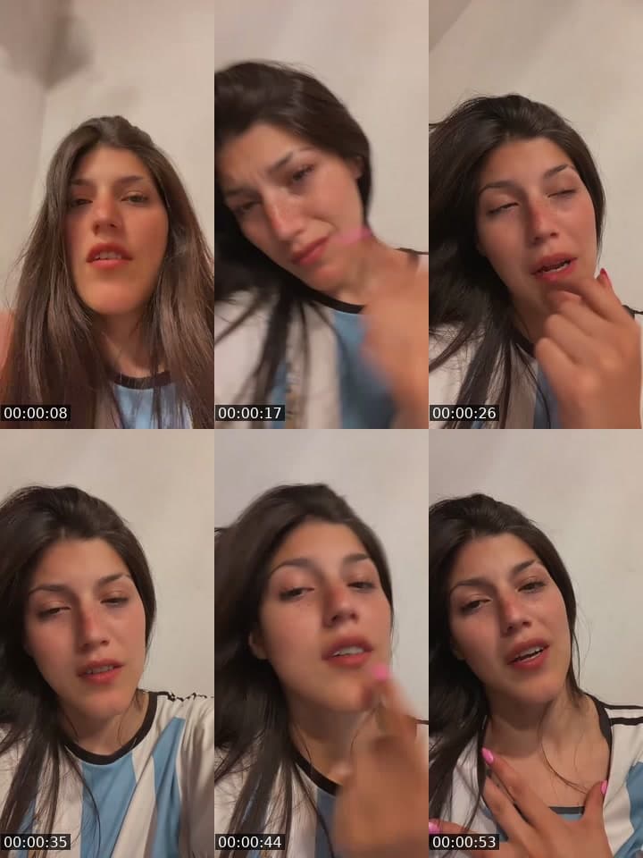 @yanelaaa00 TikTok live stream
