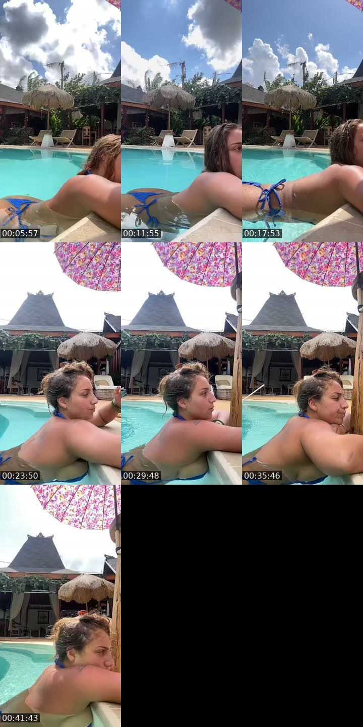 @farahlove111 TikTok live stream
