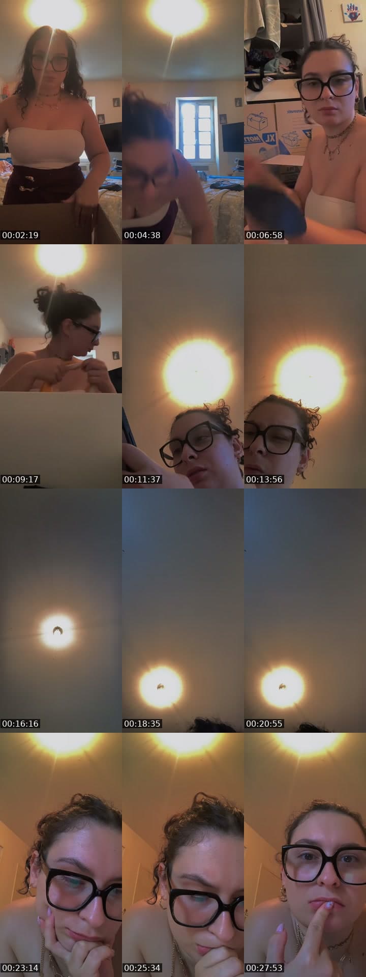 @claarr.aa_ TikTok live stream