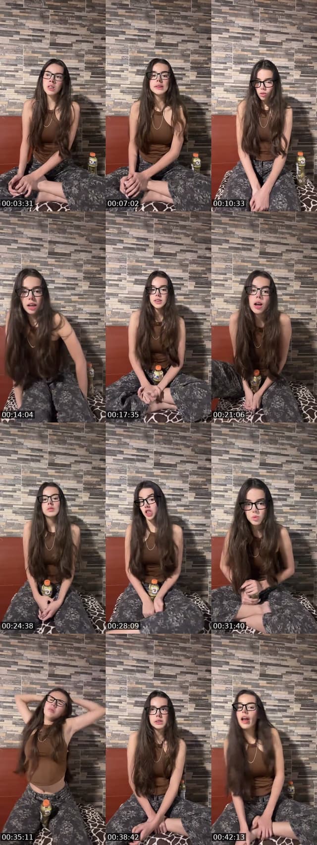 @sofioficial__8 TikTok live