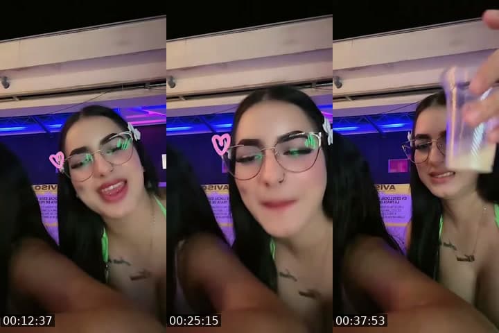 @usernicol.17 TikTok live stream