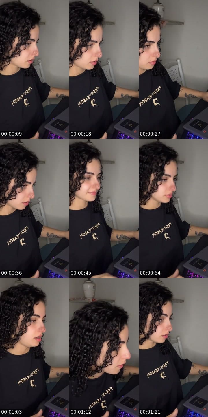 @ana_stream TikTok live stream