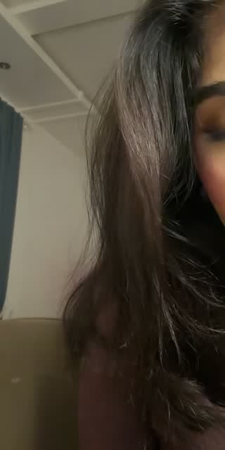 @y.9if7 TikTok live stream