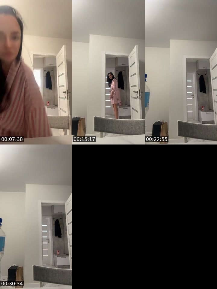 @mood.ul TikTok live stream