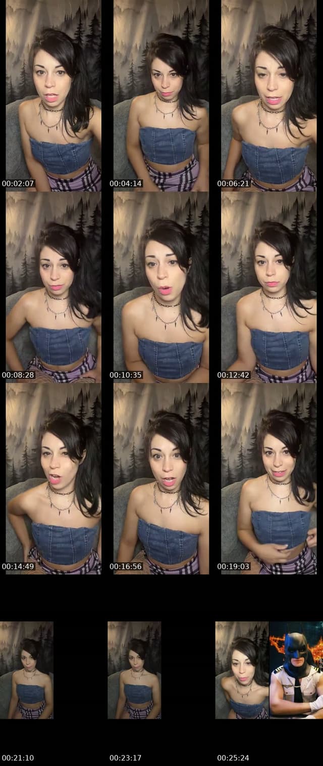 TikTok live: Foxy Roxy herself 🦊 by @foxyr0xxy