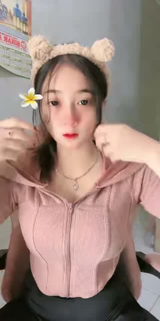 @ayudirawandira12 TikTok live stream