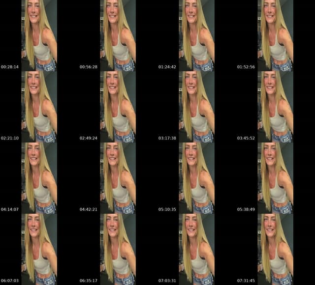 TikTok live: filling gift gal 🩵 by @fitness.mckenzie