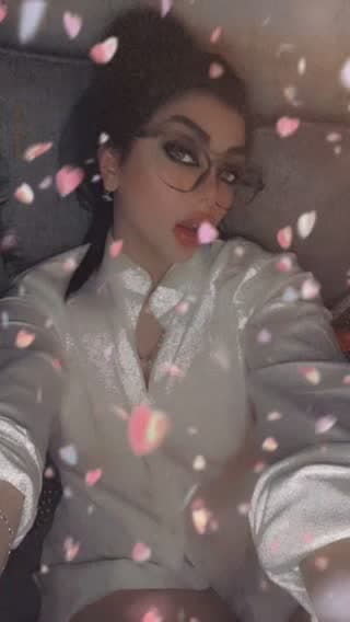 @roo74444 TikTok live stream