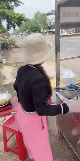 Tuyển hồng hài nhi