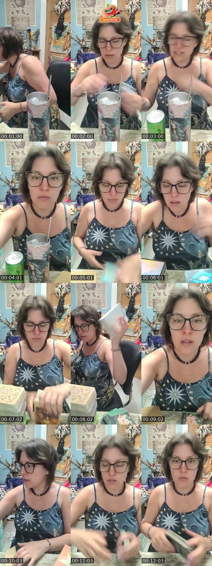 @theamberoak TikTok live stream