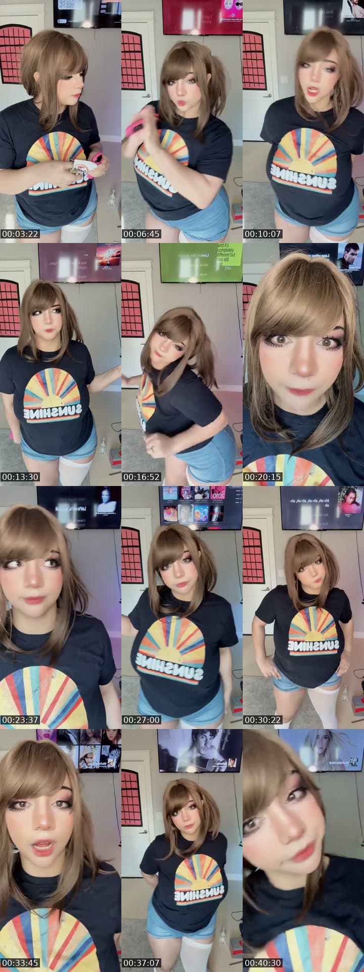 @strawbunnzie TikTok live stream