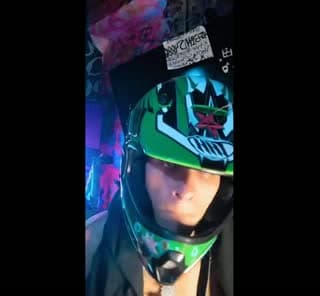 @jonnycolmenarezpolla29cm TikTok live