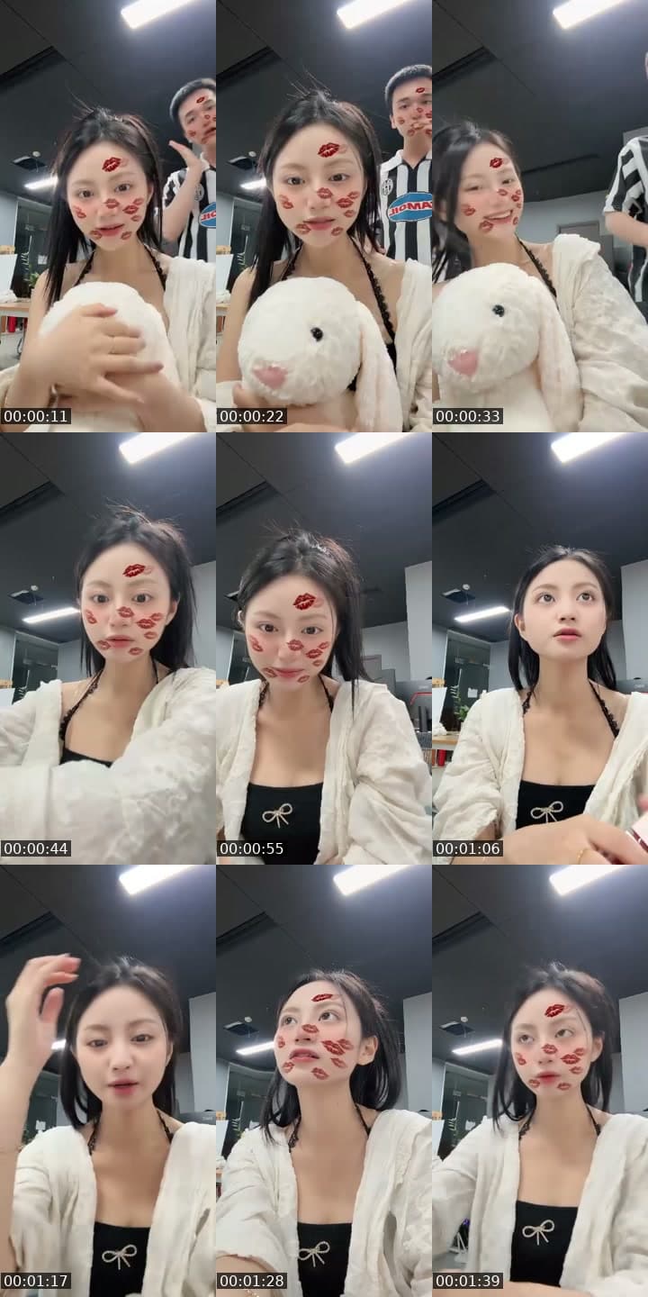 @chinizze TikTok live stream