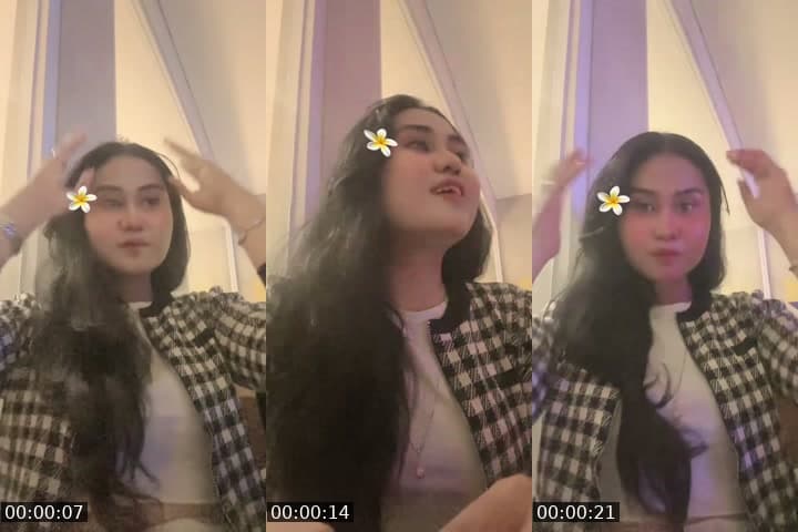 @spidercaaaaa TikTok live stream