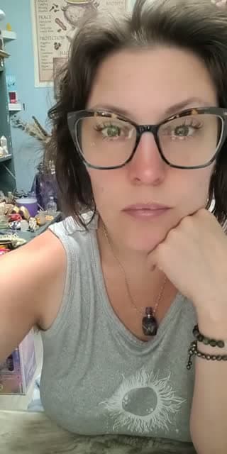 @theamberoak TikTok live stream