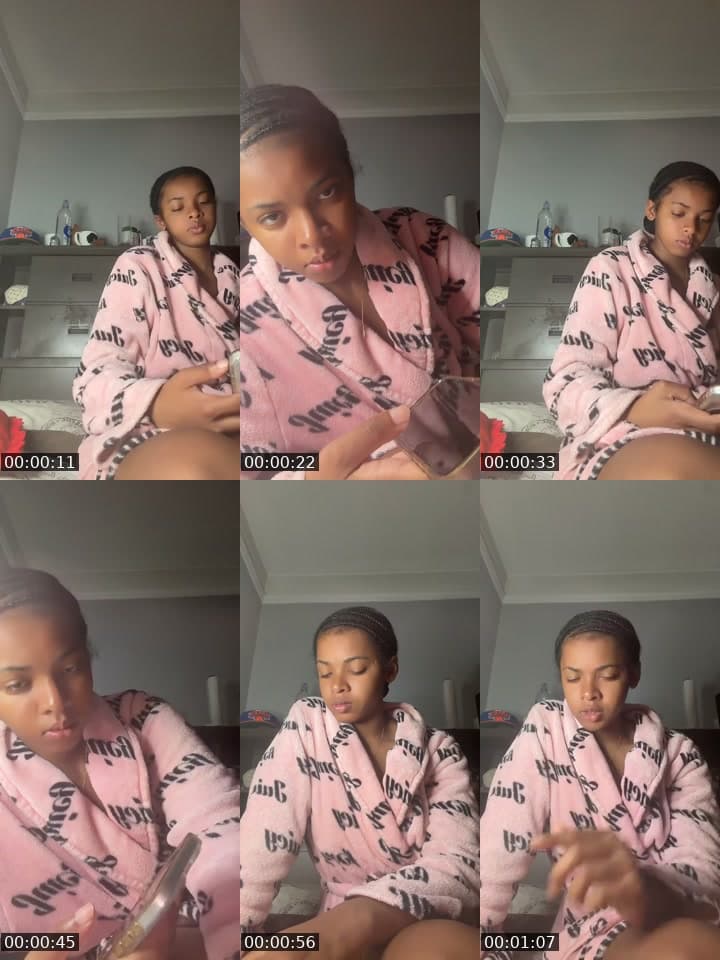 @iadoreprettygirls_x TikTok live stream