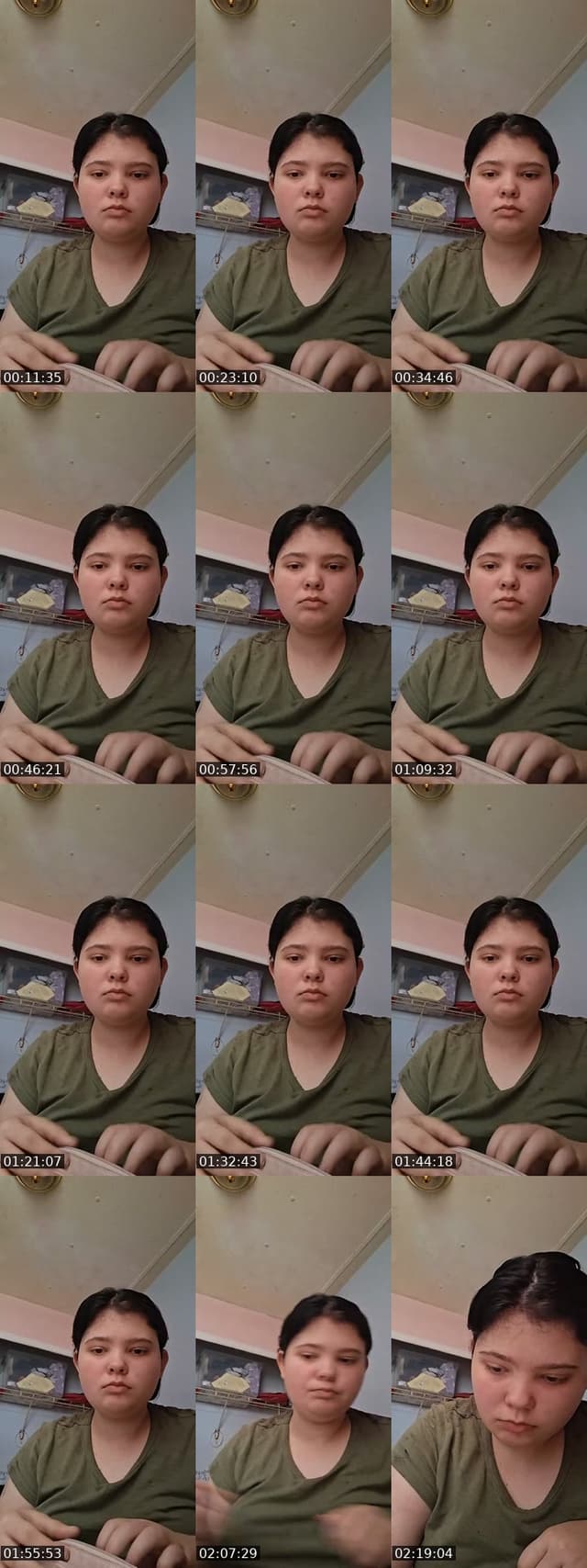 TikTok live: Listening to music/ coloring by @strawberry_luv31