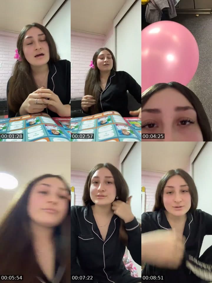 @isidorapaz01_ TikTok live stream