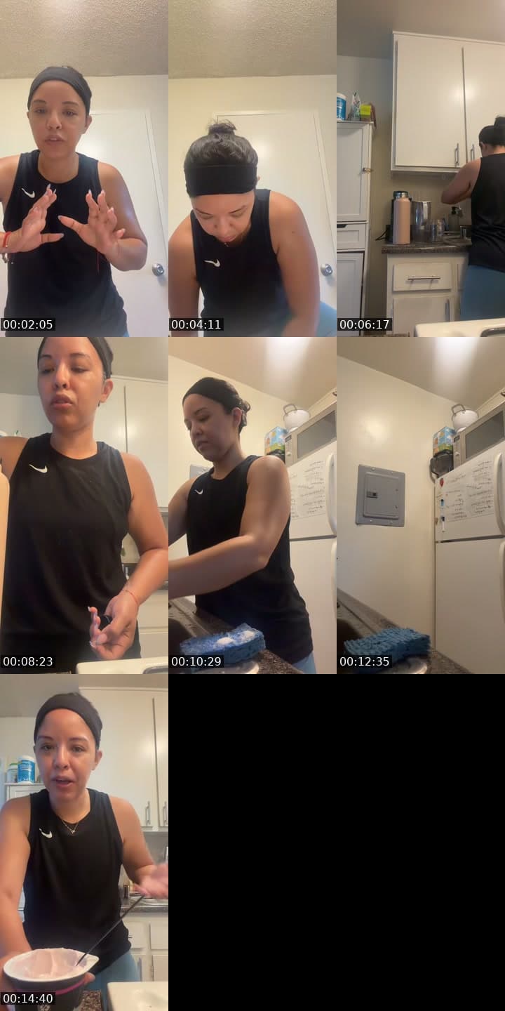 @karinareyl TikTok live stream